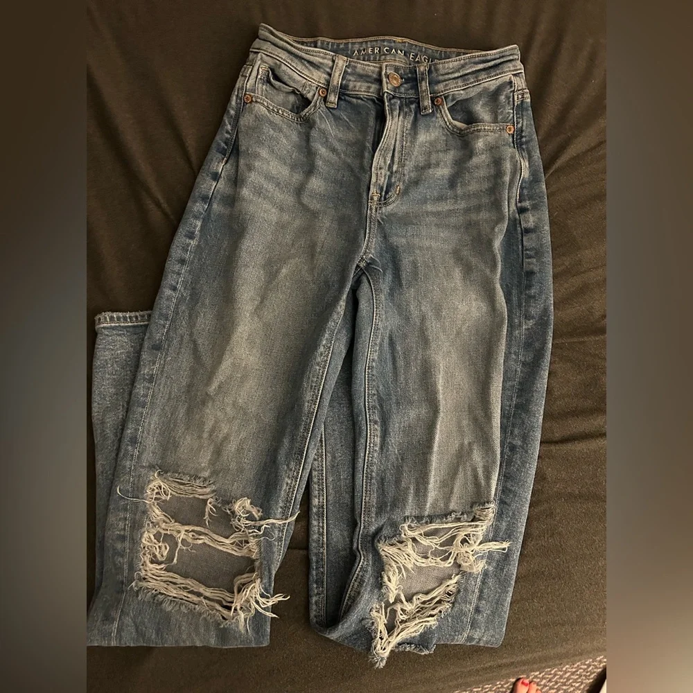 American Eagle Strigid Jeans - Picture 2 of 4